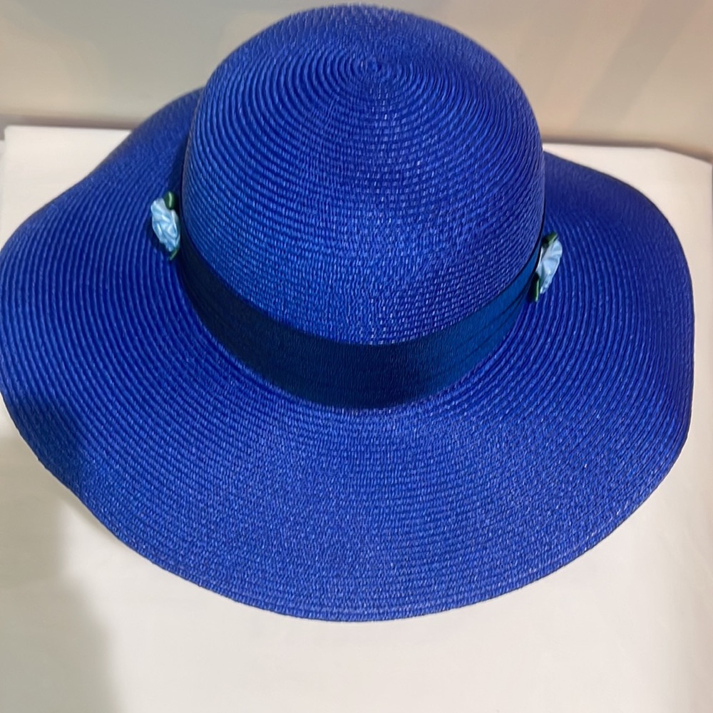 Vintage Blue Hat With Navy Band With Flowers - Picture 3 of 4